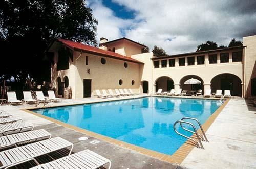 Resort Img